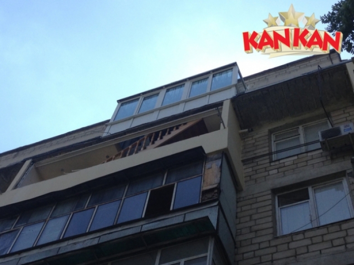 Cum a reuşit un moldovean inventiv să îşi transforme balconul.Toată lumea se miră:"Oraşul minunilor"