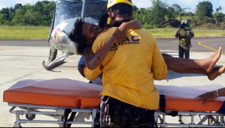 Supravieţuire miraculoasă: mamă adolescentă şi bebeluş, salvaţi la 5 zile de la prăbuşirea avionului
