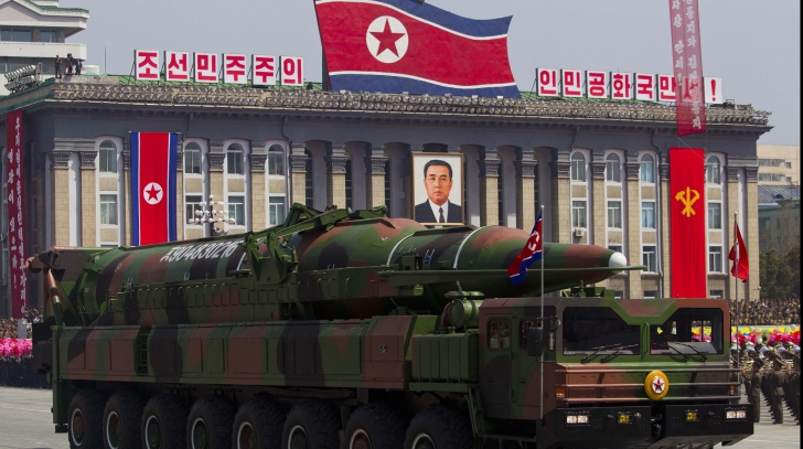 Coreea de Nord: bani pentru alimente NU, dar pentru rachete balistice DA