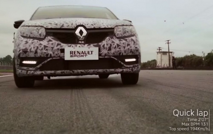 Sandero RS atinge 194 km/h: Renault testează în premieră noul Sandero RS pe circuit