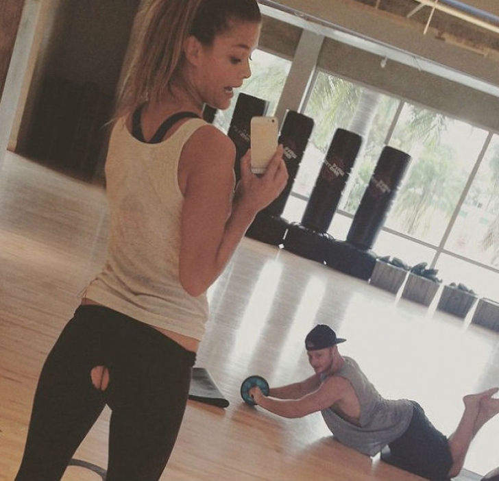  S-a fotografiat la sală, dar nu a reușit decât să se facă de râs! Ce s-a întâmplat când s-a întors 