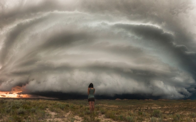 Vine sf&acirc;rşitul lumii? Cele mai apocaliptice fotografii făcute &icirc;naintea unor furtuni
