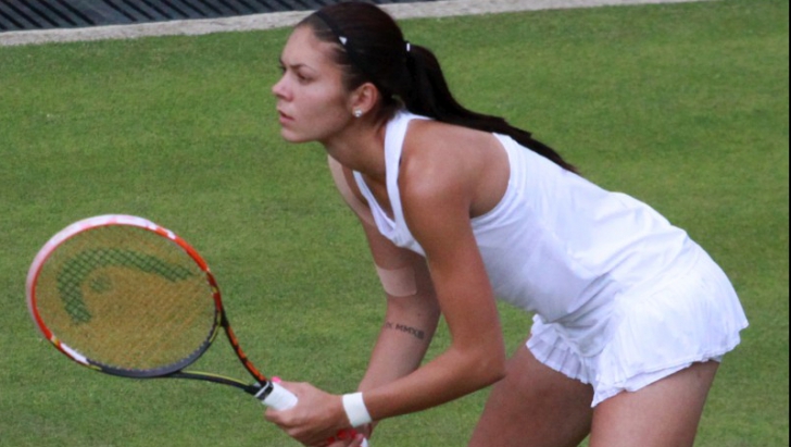 Duel între cele mai frumoase reprezentante ale tenisului românesc: Sorana Cîrstea vs Andreea Mitu 