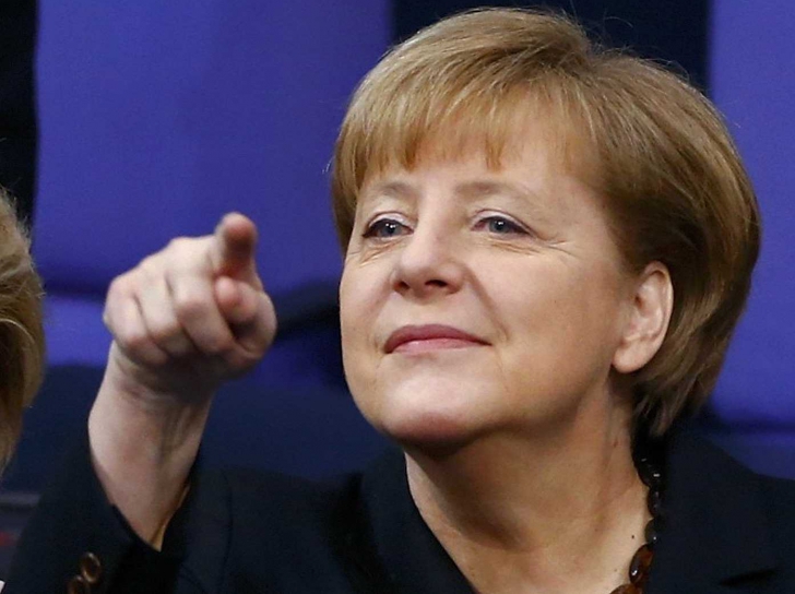 Apropiat al lui Merkel: Germania blochează orice ajutor pentru Grecia cât e Guv. Tsipras la putere