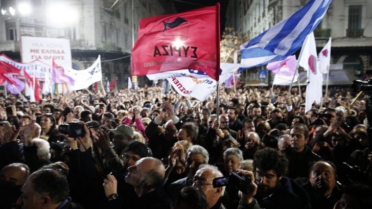 Miting anti-austeritate la Atena. Mii de oameni, în stradă 