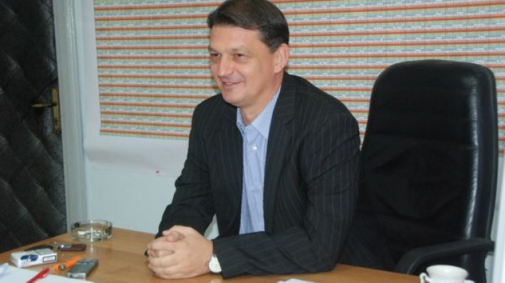 Gabriel Berca, fost ministru de interne, reţinut de DNA pentru trafic de influenţă