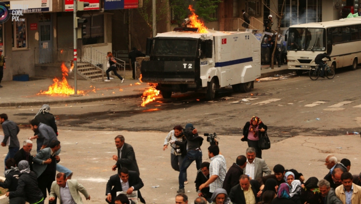 Conflictul din Turcia se intensifică. Noi victime la Istanbul
