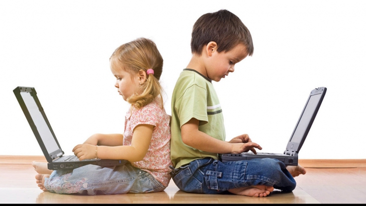 Această reclamă te face să nu le mai dai voie copiilor să se joace pe smartphone și tabletă