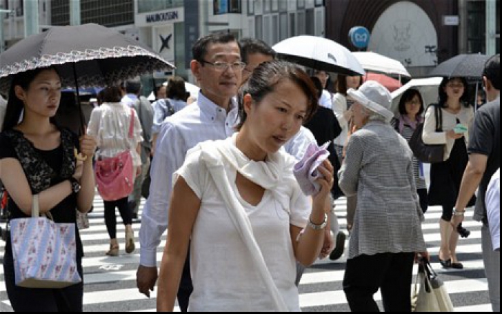 Val de căldură în Japonia. Cinci persoane şi-au pierdut viaţa, iar alte 3.000 au fost spitalizate