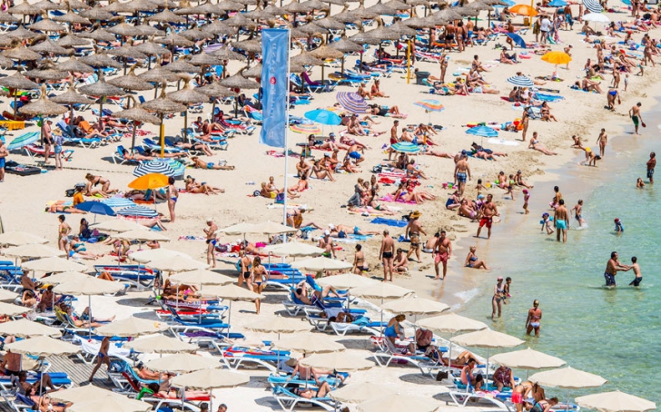 Cele mai aglomerate plaje din Europa