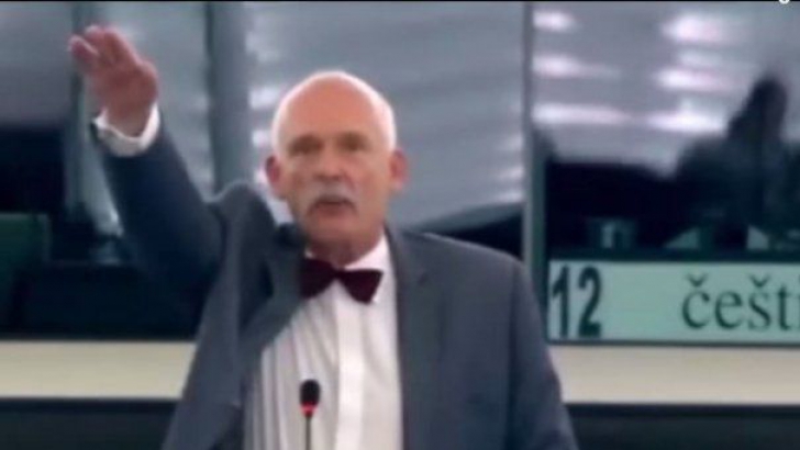 Scandal în Parlamentul European. Un eurodeputat polonez şi-a încheiat discursul cu salutul nazist
