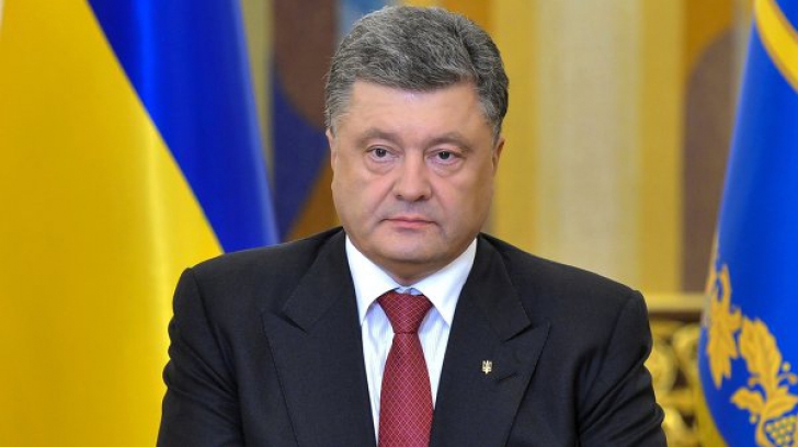 Poroșenko cere dezarmarea 'grupărilor ilegale': Acestea au amenințat că vor destabiliza țara 