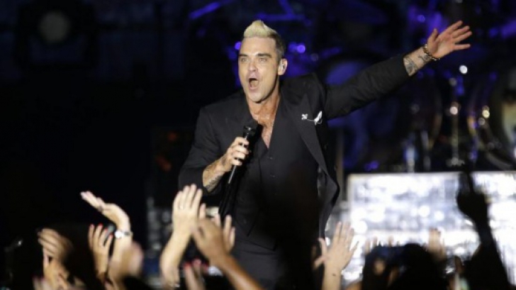 Concertul lui Robbie Williams. Reacţia Coca Cola, după nemulţumirile spectatorilor însetaţi 