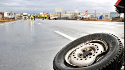 Accident groaznic în Satu Mare. Un mort şi doi răniţi