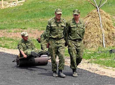 Cum arată armata Rusiei. Cele mai amuzante fotografii cu soldaţi ruşi