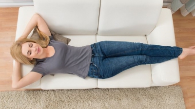 De ce ar trebui să dormi mai mult pe partea st&acirc;ngă