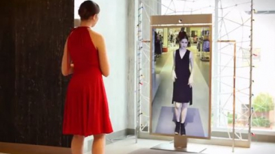 Cum să probezi haine în oglinda inteligentă 