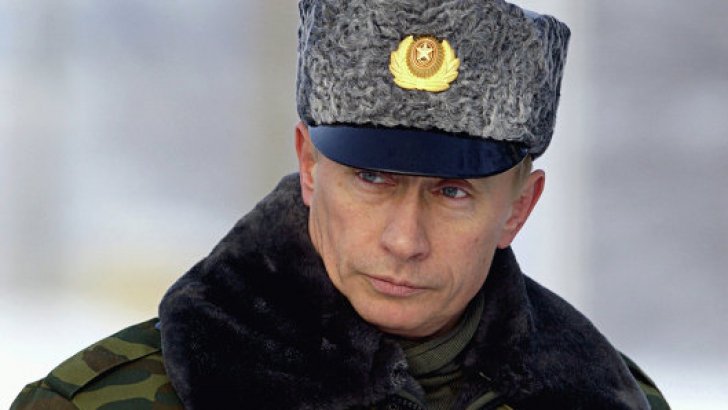 Dezvăluiri despre Putin, pe vremea când era spion KGB: şantaja, recruta şi era interesat de otrăvuri