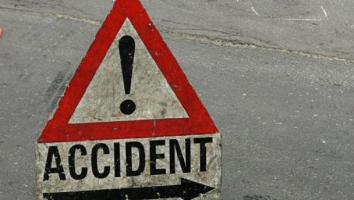 Accident grav: Pieton lovit de o mașină pe DN1