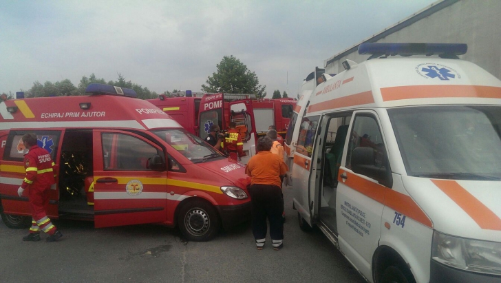 Accident grav în Bucureşti. Două morţi şi cinci răniţi