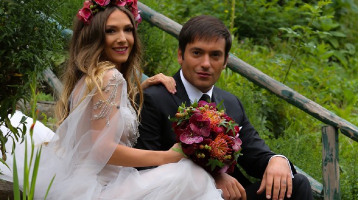 Adela Popescu a păţit-o imediat după nuntă 