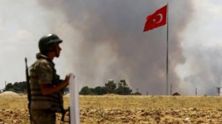 Alertă în Turcia: Opt soldați turci, uciși într-un atac cu bombă