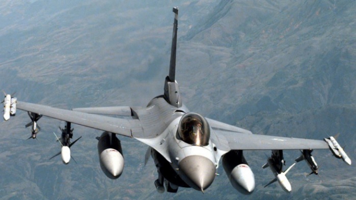 Turcia şi Statele Unite vor intensifica raidurile aeriene împotriva teroriştilor din nordul Siriei / Foto: Arhiva