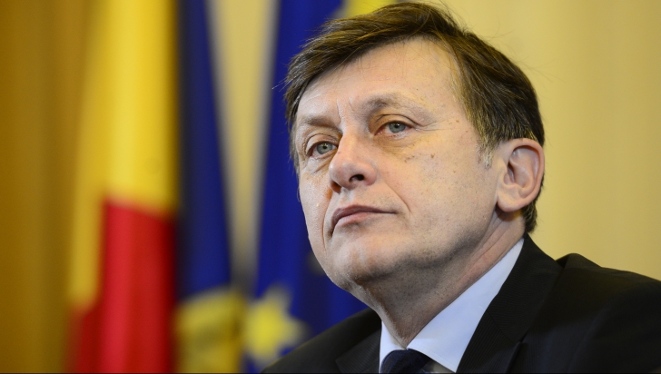 Antonescu: Au fost zece ani foarte proști și răi pentru România. Băsescu nu e singurul vinovat  