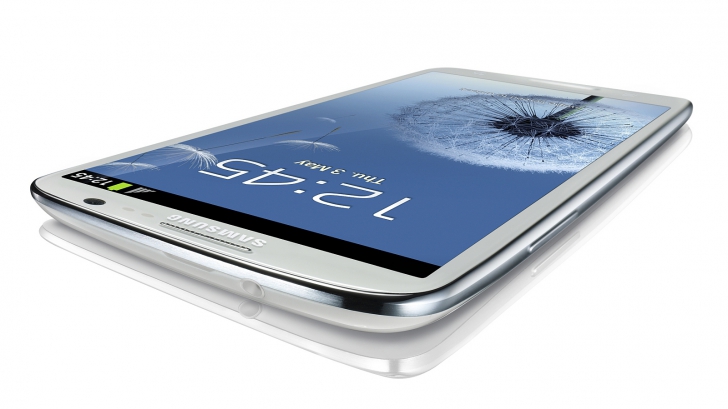 Reduceri eMAG la telefoane mobile Samsung – discounturi de 25%