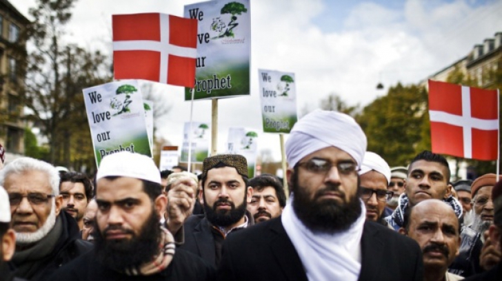 Danemarca vrea să-i descurajeze pe imigranți. A redus ajutoarele pentru solicitanții de azil