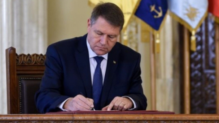 Trei noi ambasadori, numiți în funcție de Iohannis 