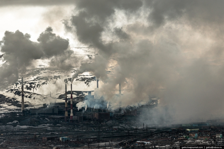 Este unul dintre cele mai poluate oraşe din lume. Cum arată centru minier al Rusiei