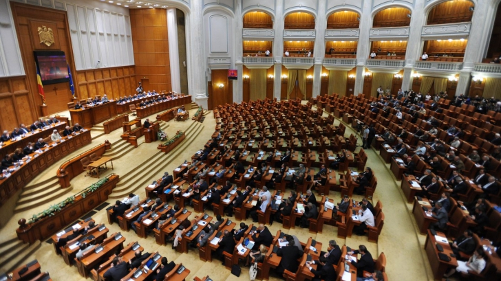 Parlamentul mutilează iar o lege pentru salvarea baronilor locali condamnați la închisoare 