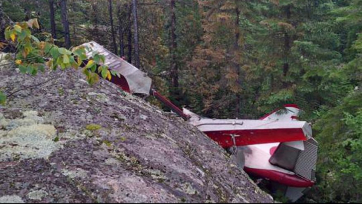 Avion prăbuşit în Canada: șase morţi