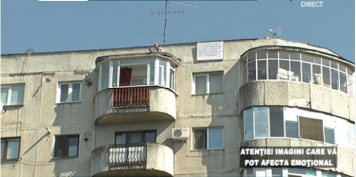 Vărul lui Mădălin Voicu ameninţă că se aruncă de la etajul opt. Imagini cu impact emoţional