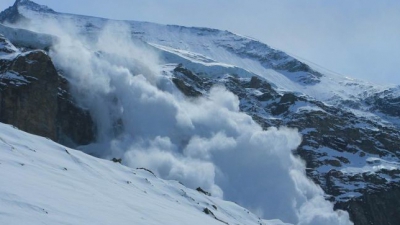 Avalanşă în Alpi. Cel puţin cinci morţi