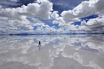 Fotografii uluitoare care par trucate, dar sunt cât se poate de reale! - Salar de Uyuni, cea mai mare câmpie de sare din lume, aflată în sud-vestul Boliviei