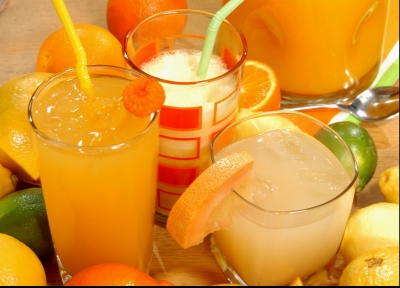 Sucul-minune, aflat la îndemâna oricui, ce topește celulita în 30 de zile