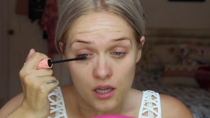 Povestea dramatică din spatele unui tutorial de make-up. Ce ascunde, de fapt, această fată