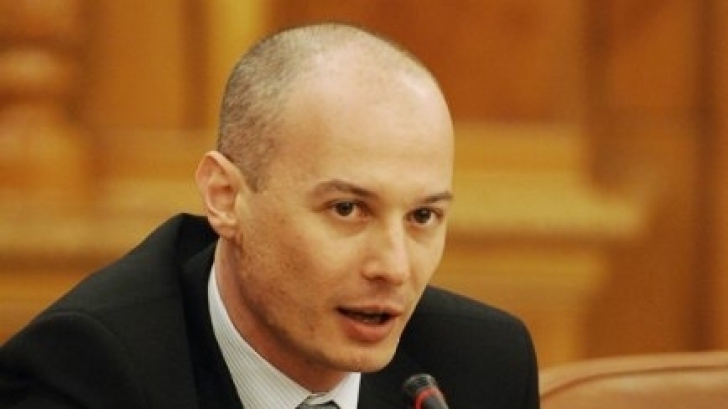 Cine l-a trimis după țigări pe Bogdan Olteanu, după ce a fost numit viceguvernator la BNR