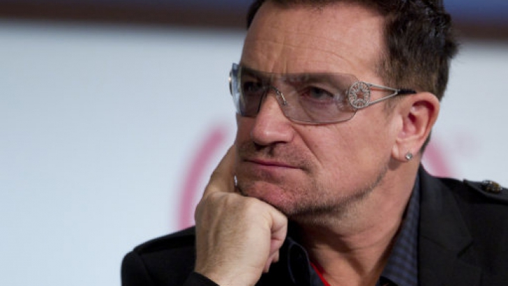 Tributul emoţionant pe care Bono l-a adus băieţelului sirian găsit mort pe plajă