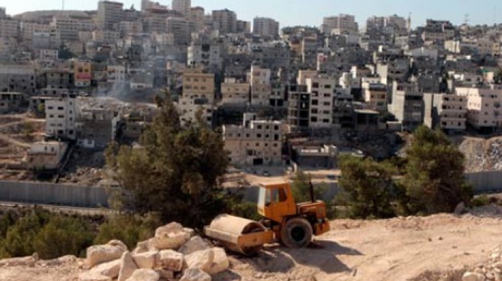 Israelul amenință să demoleze 13.000 de clădiri palestiniene în Cisiordania