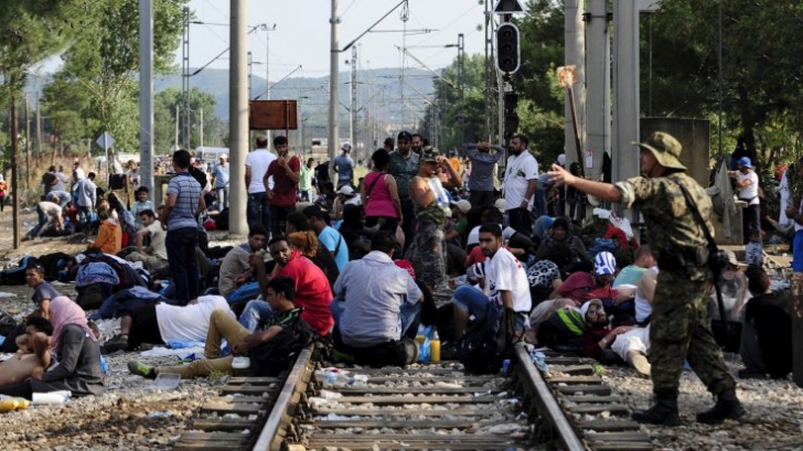 SONDAJ: Cât de mult se tem românii de valul de imigranţi din Orientul Mijlociu şi Africa