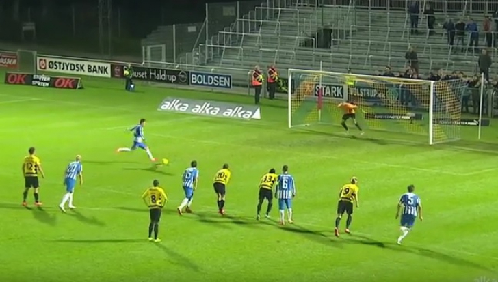 Video viral: ce a făcut un fotbalist danez după ce a marcat un gol