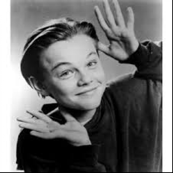 Cum arătau celebrităţile în copilărie şi adolescenţă. Transformarea uimitoare a lui Clooney!