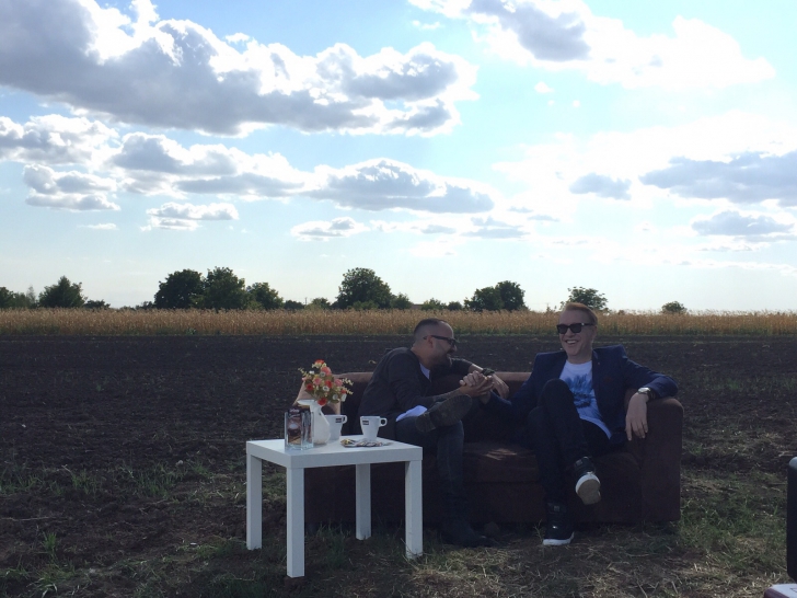 Matteo si Gabriel Cotabita au filmat videoclipul piesei “Ce zi linistita”