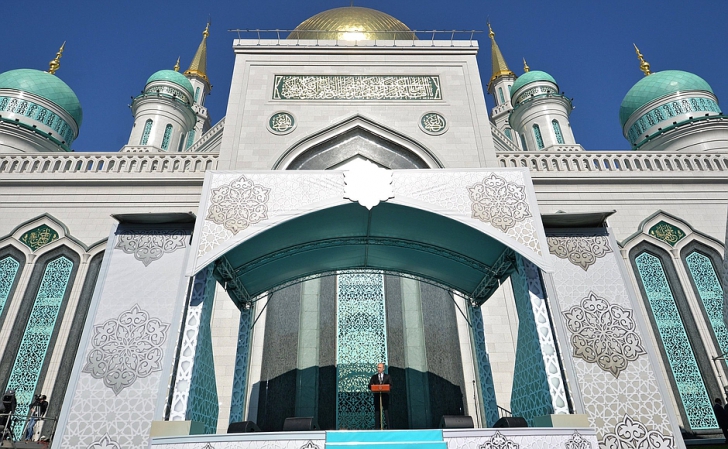 Cea mai mare moschee din Europa, inaugurată la Moscova . Iată cum arată