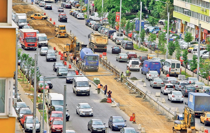 Dan Vasile : Cum se sifonează banul public în București! Se cere demisia lui Oprescu!(31 iulie 2015)