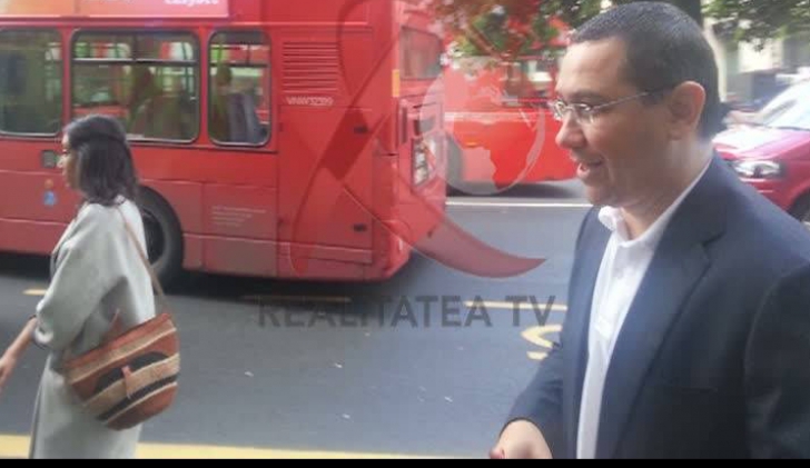 Victor Ponta, în vizită oficială de lucru, dar şi de cumpărături, la Londra
