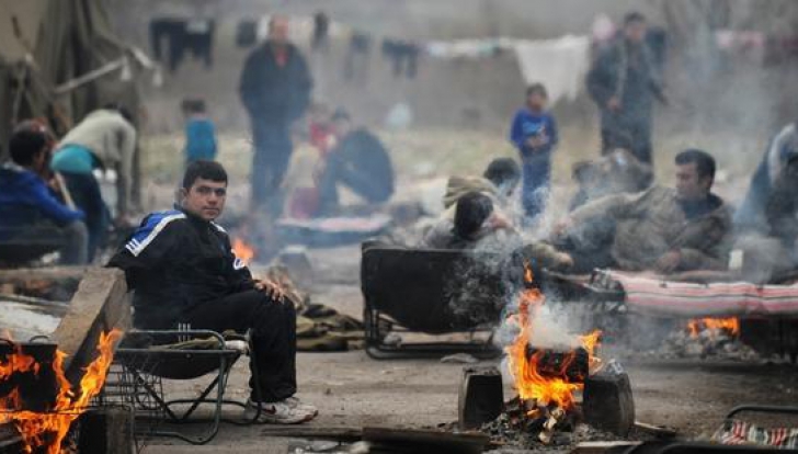 Comisarul european pentru sănătate, la Bucureşti: Suntem cu toţii responsabili pentru refugiaţi